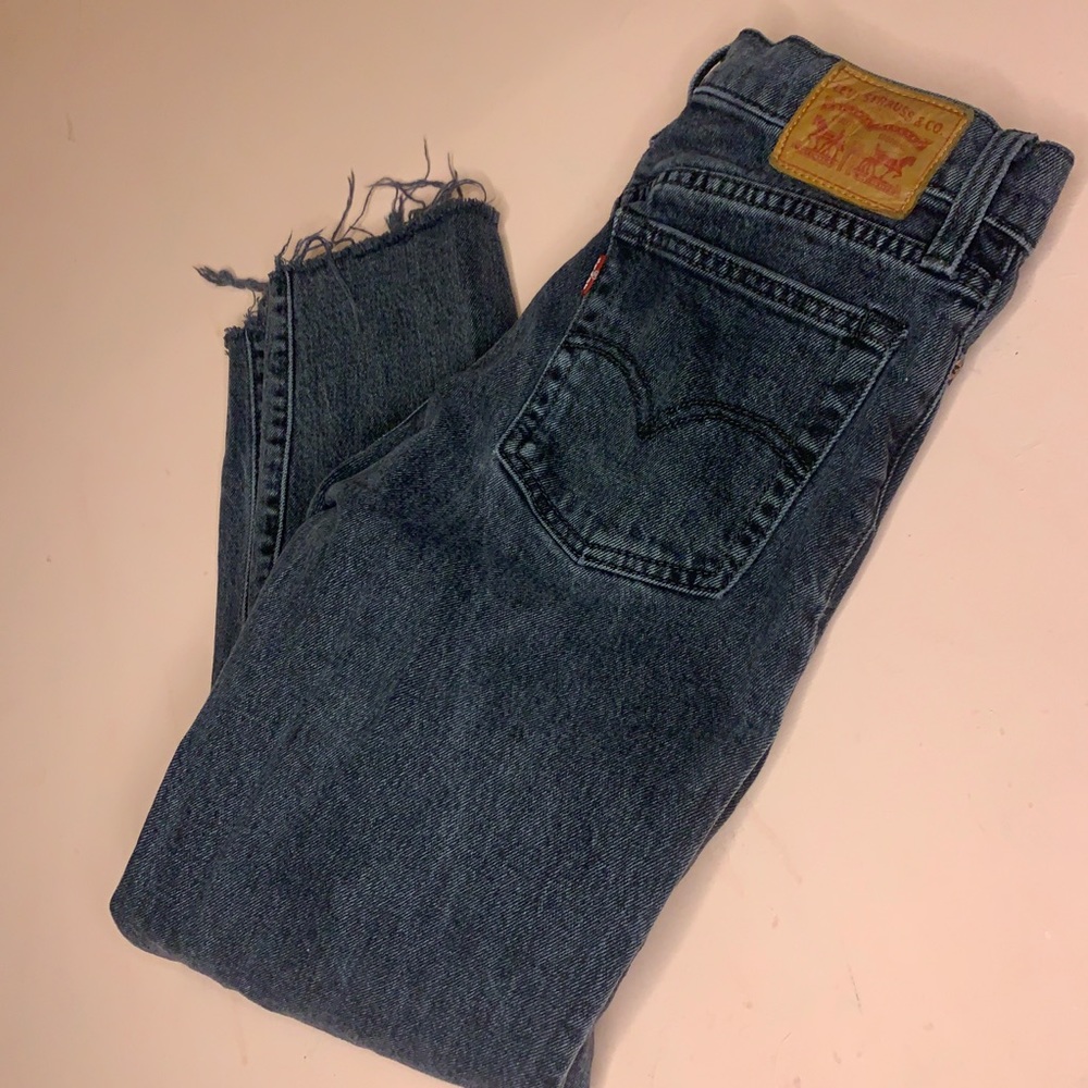 501 Levi’s wedgie straight leg